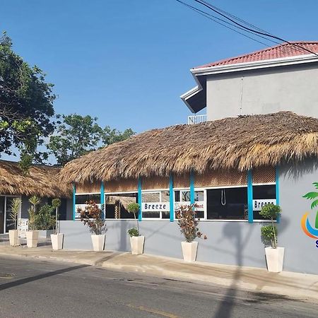 Hotel Sea Breeze Sosúa Екстериор снимка
