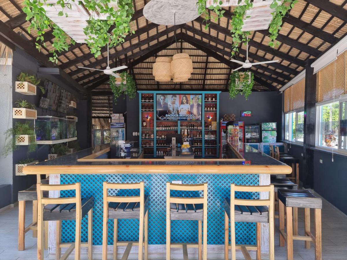 Hotel Sea Breeze Sosúa Екстериор снимка