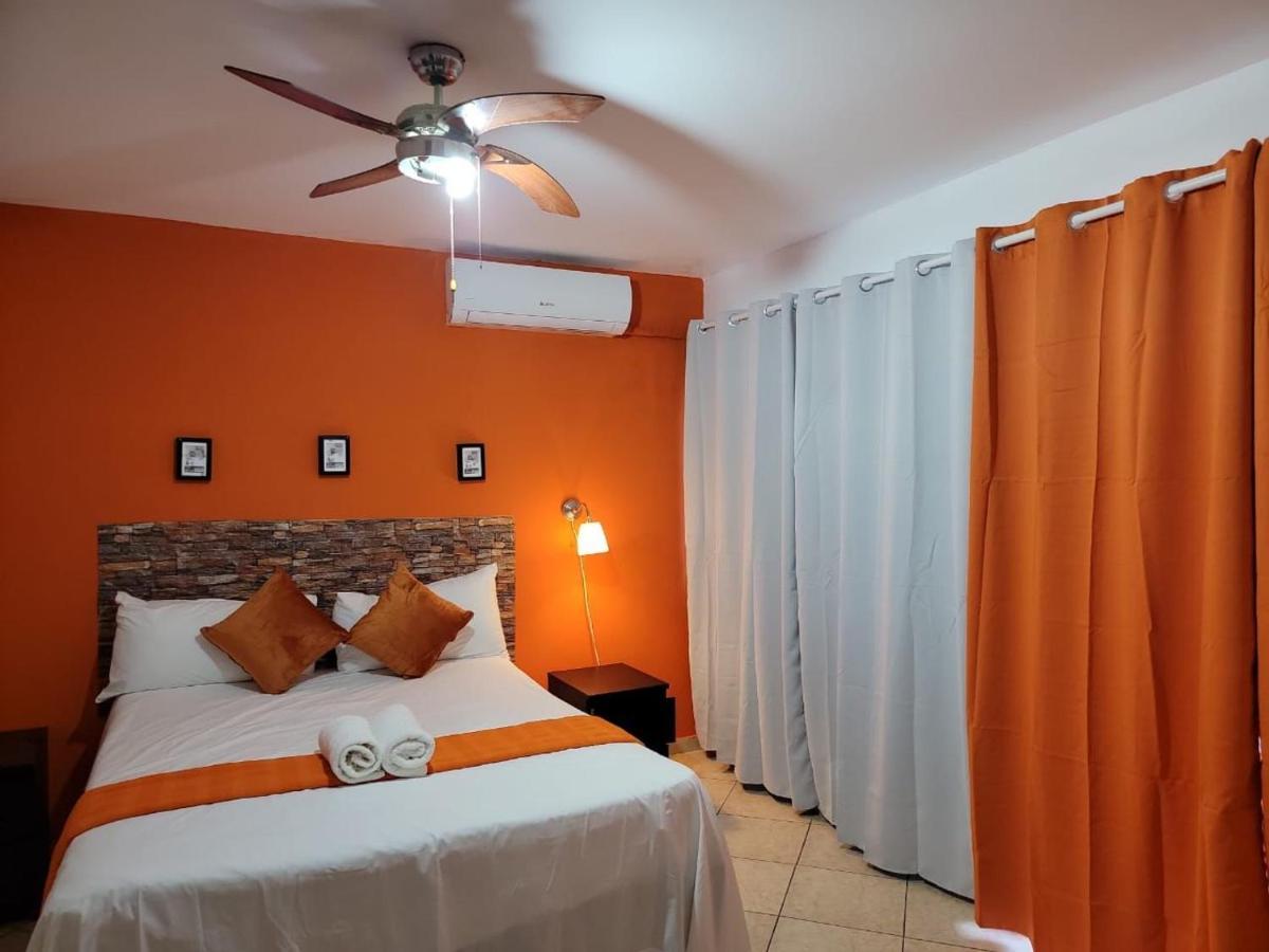 Hotel Sea Breeze Sosúa Екстериор снимка